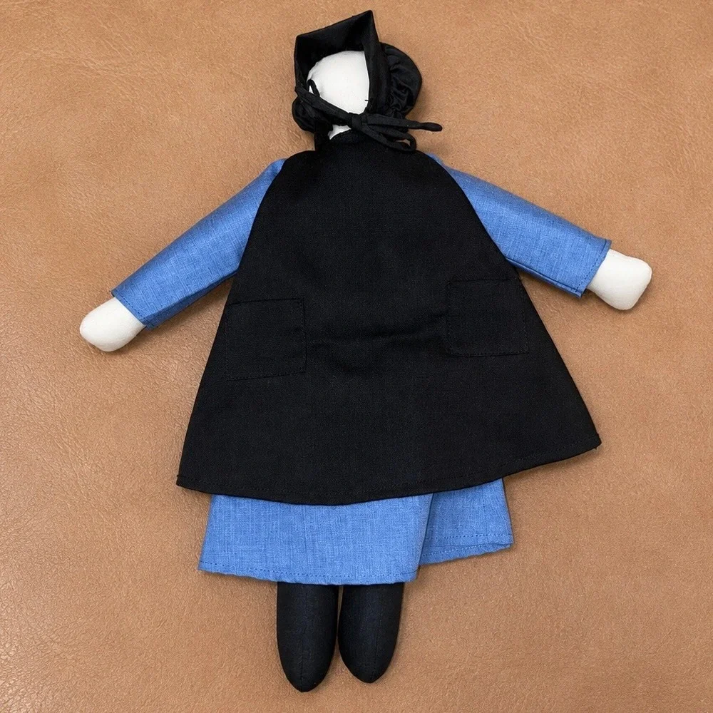Vintage Amish Rag Dolls Family 4 Faceless Primitive Folk Art Handmade Cloth